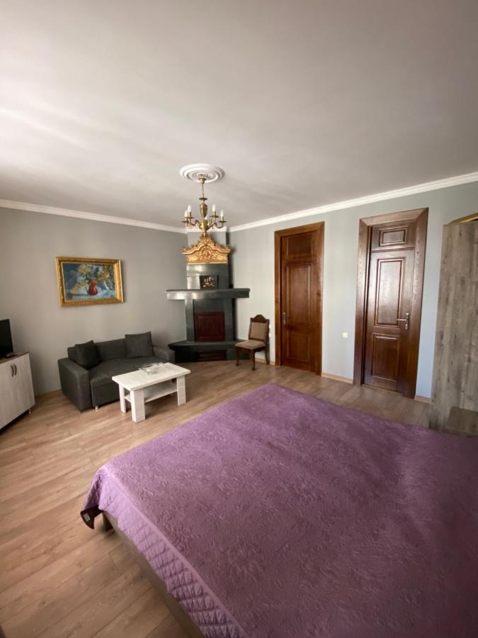 Cozy Studio On Europe Square Batumi Exterior photo